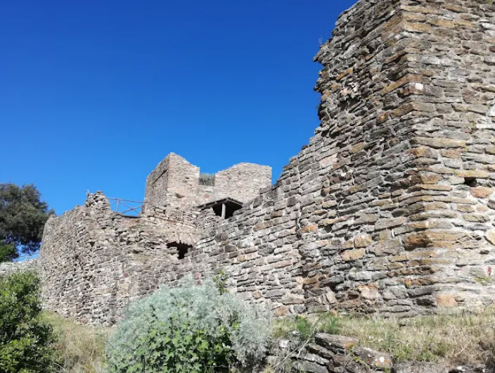 Castello Orguglioso o di Sassai, Italy